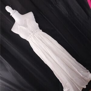 WINDSOR! STUNNING HOT BOHO CHIC CROCHET TOP, WHITE & CREAM MAXI DRESS! SZ S